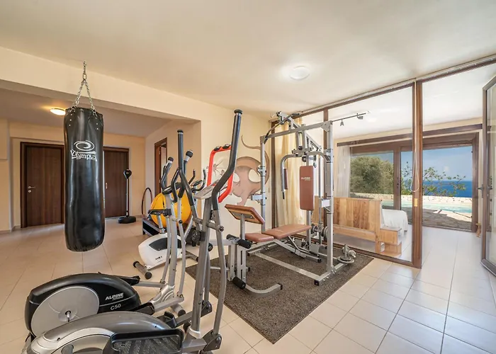 Kandia I * Αγία Ευφημία