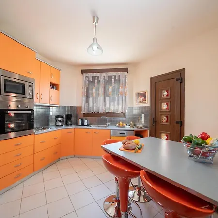 Kandia Villa